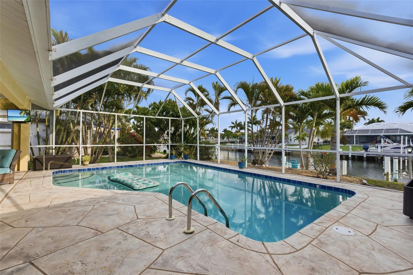 PUNTA GORDA ISLES SEC 11 - Residential