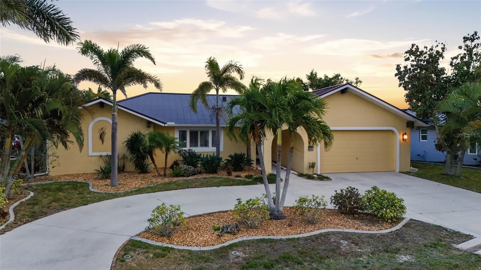 PUNTA GORDA ISLES SEC 11 - Residential