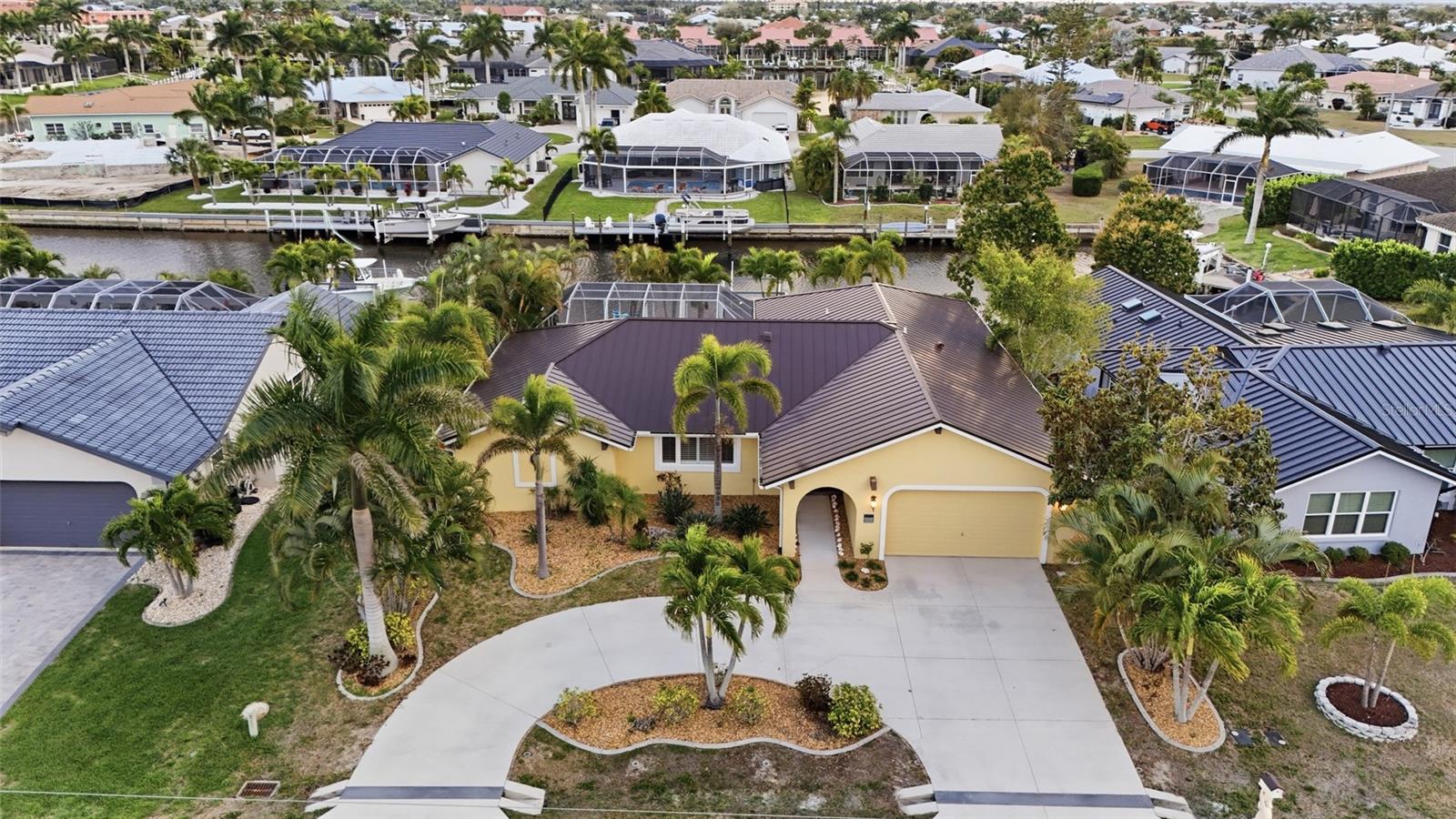 PUNTA GORDA ISLES SEC 11 - Residential