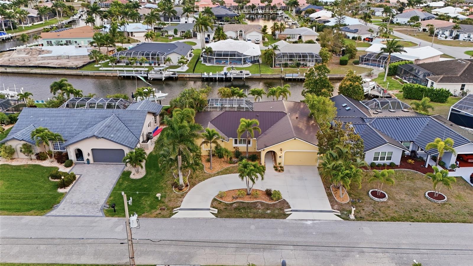 PUNTA GORDA ISLES SEC 11 - Residential