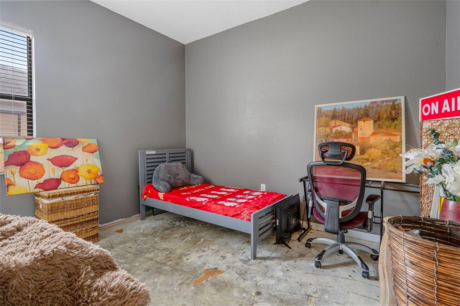 REGENCY OAKS - Residential