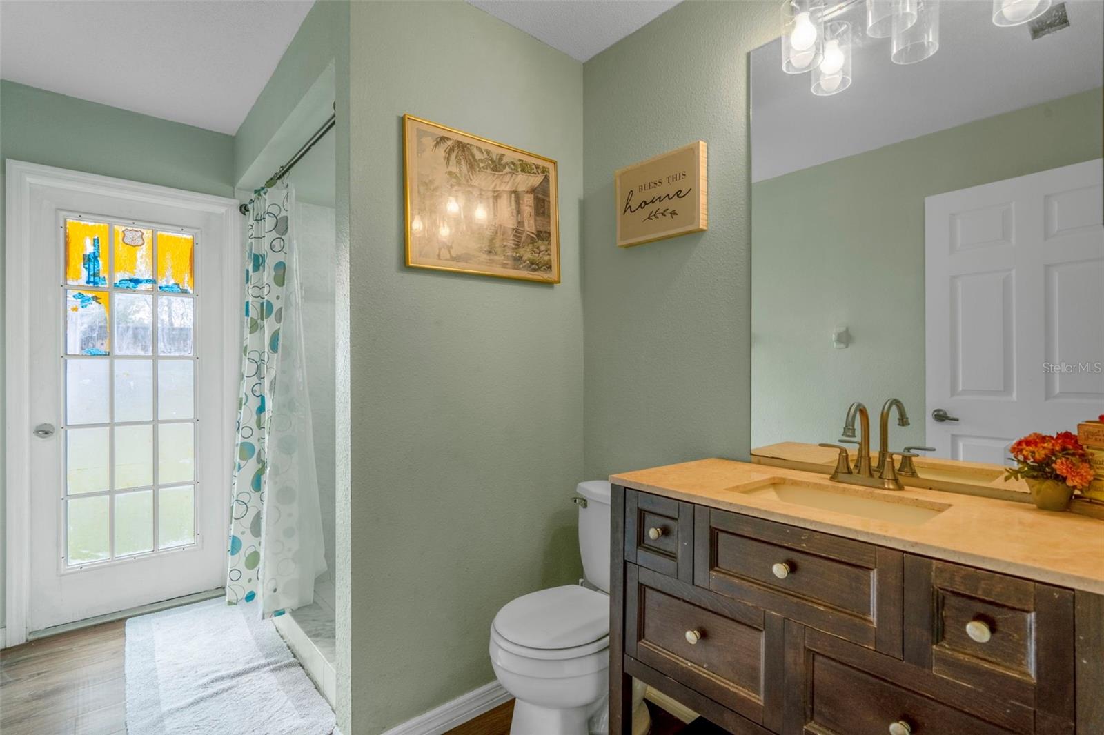 REGENCY OAKS - Residential