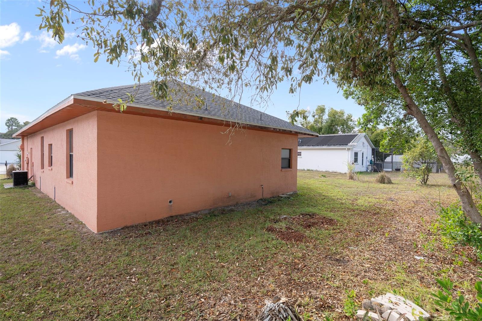 REGENCY OAKS - Residential