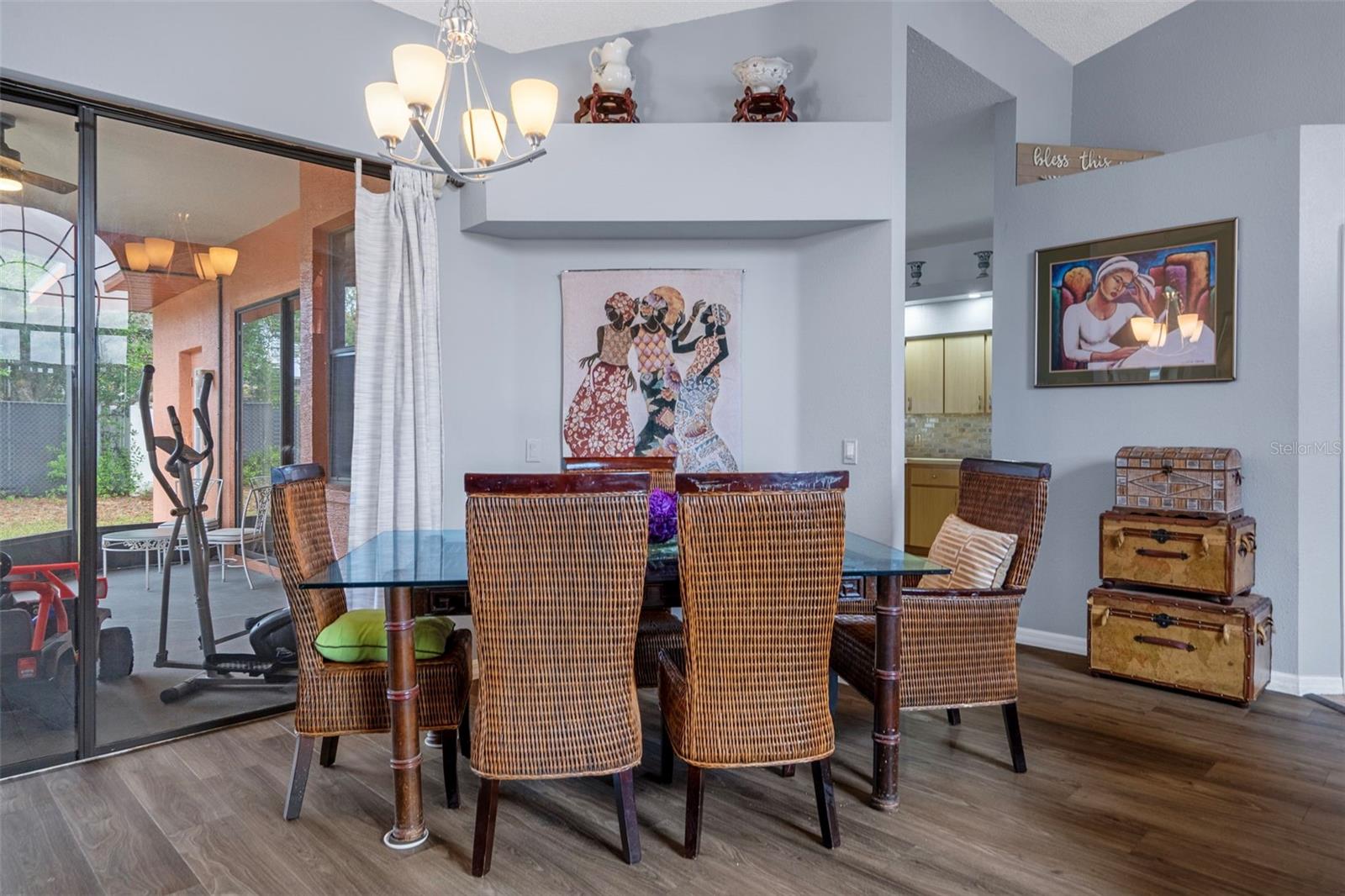 REGENCY OAKS - Residential