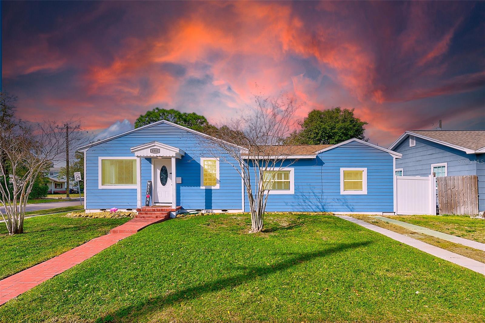 RAVENSWOOD - Residential