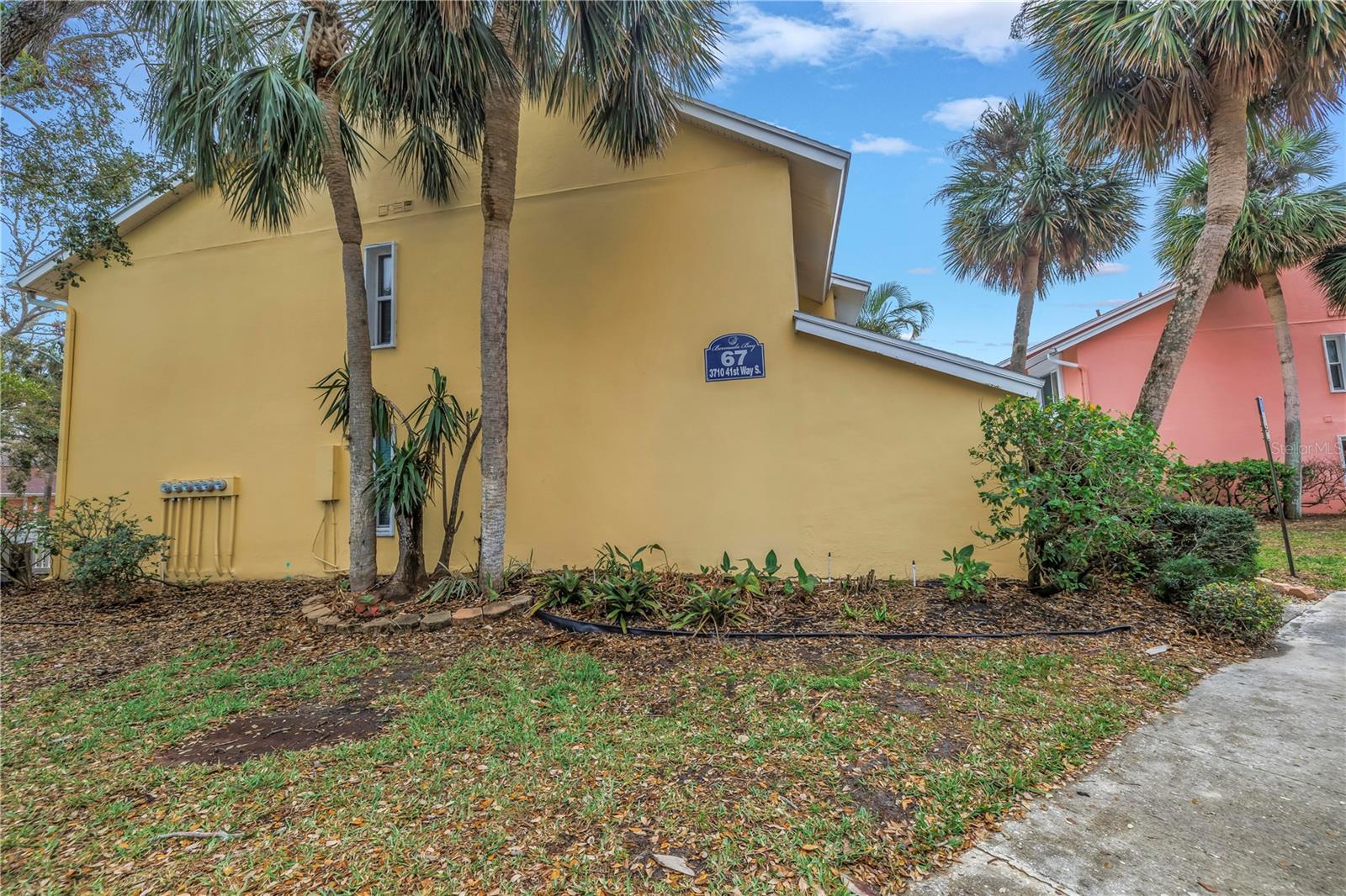 BERMUDA BAY BEACH CONDO - Residential