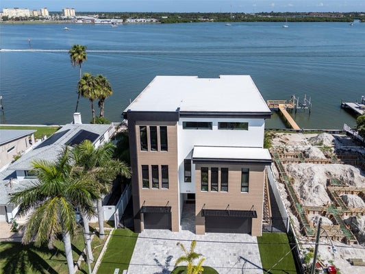 836 BAY POINT DR, MADEIRA BEACH, FL 33708 - Image 6c7b481e7c15a4d510ddee02cea930ab/65103093