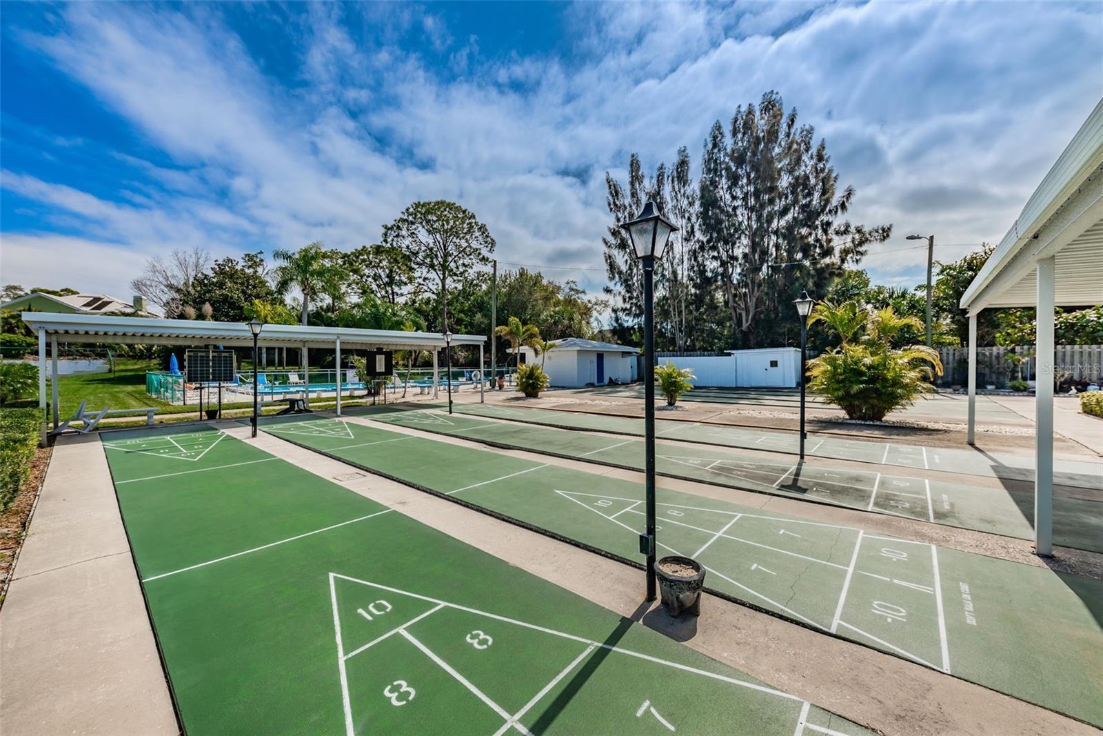 SEMINOLE HILL VILLAS - Residential