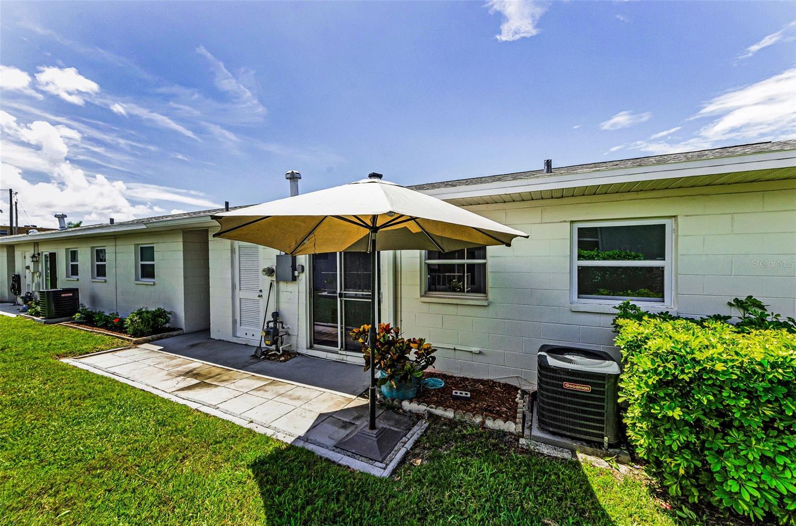 SEMINOLE HILL VILLAS - Residential