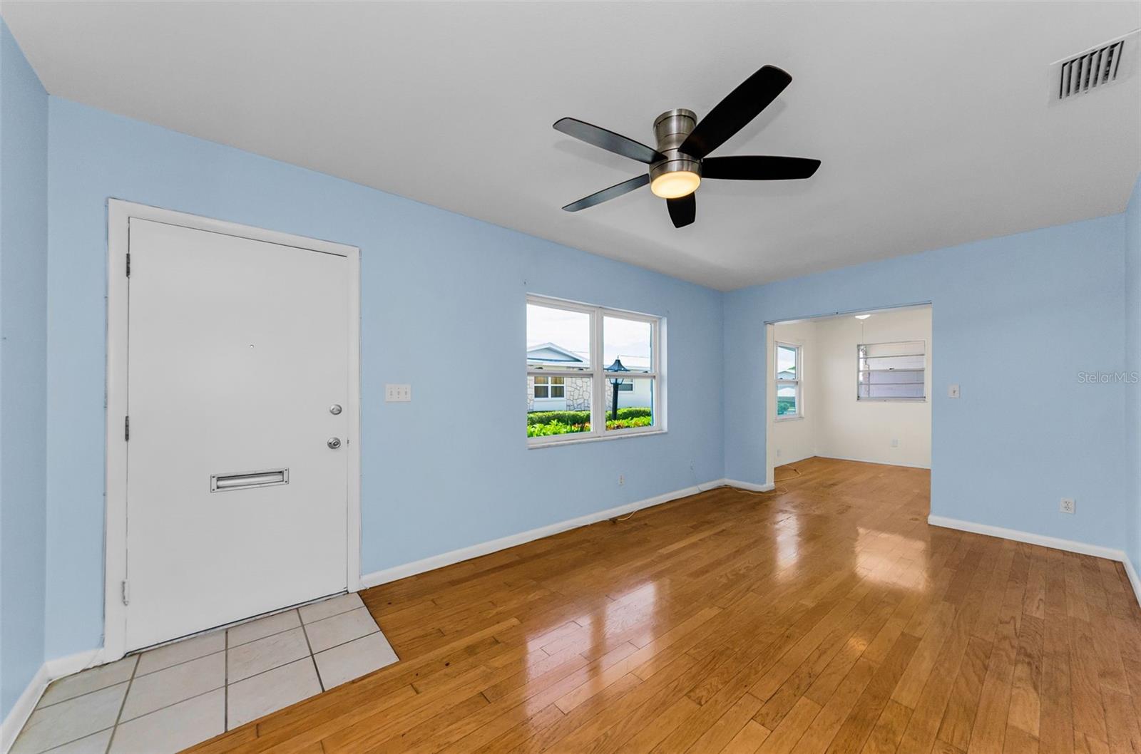 SEMINOLE HILL VILLAS - Residential