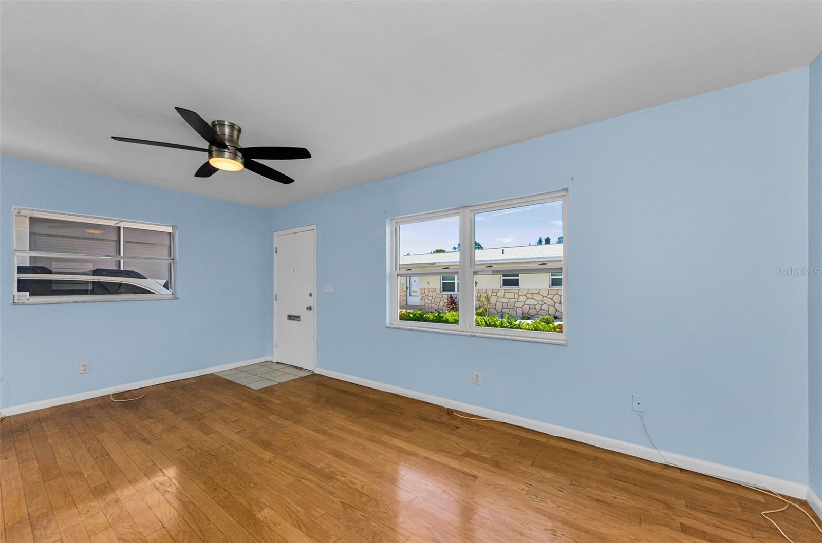 SEMINOLE HILL VILLAS - Residential