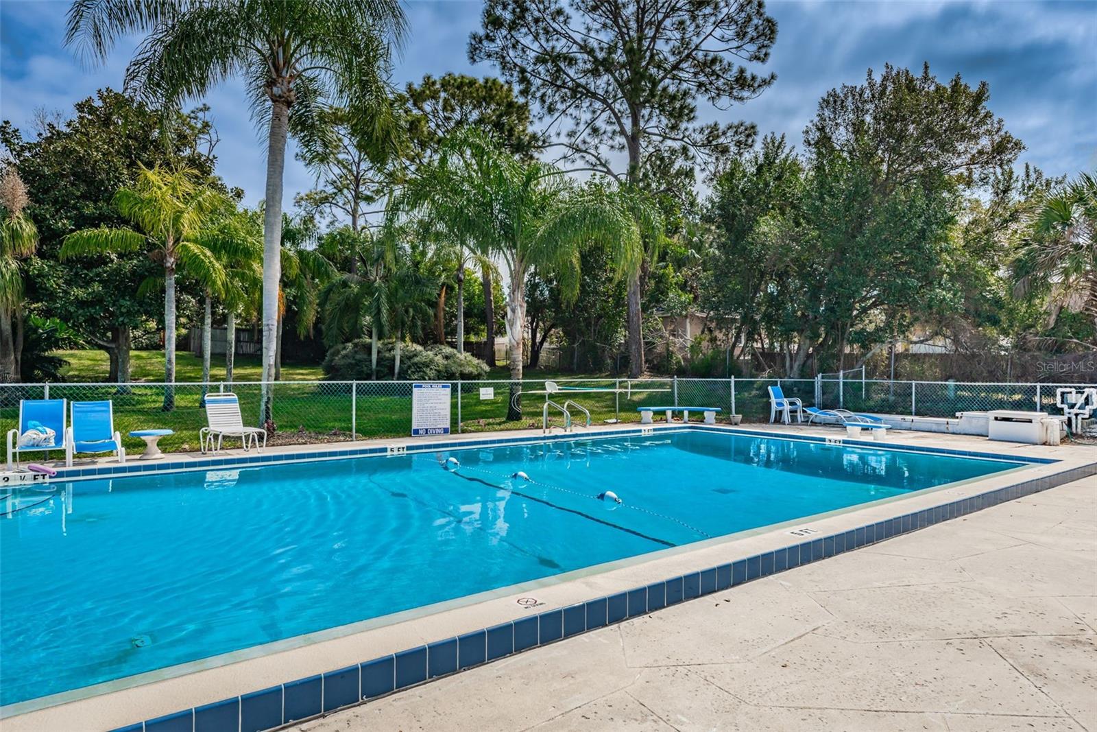 SEMINOLE HILL VILLAS - Residential