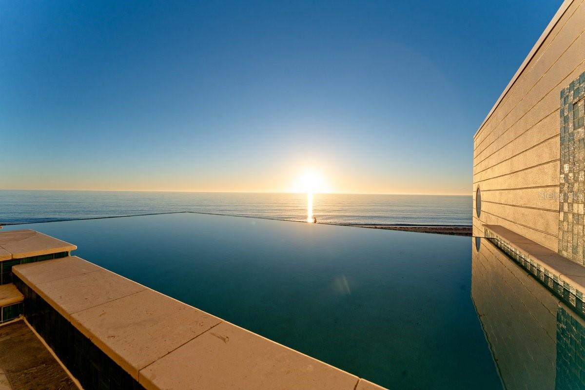 WAVES/MANASOTA KEY - Residential