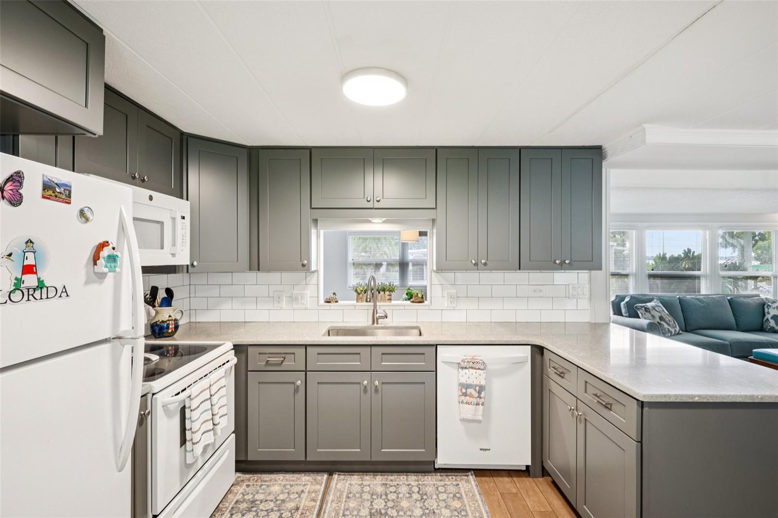 ARIANA SHORES MHP - Residential