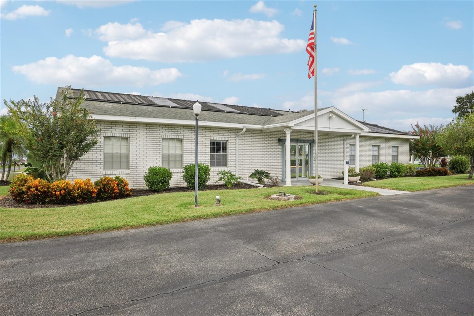 ARIANA SHORES MHP - Residential