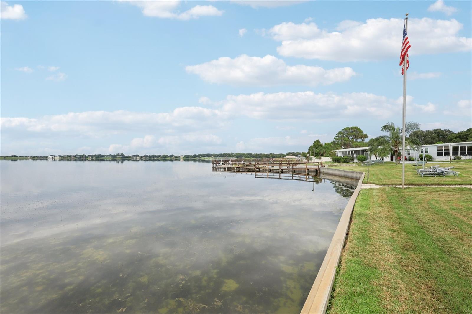 ARIANA SHORES MHP - Residential