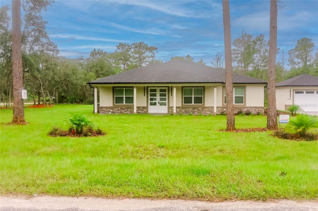Photo of 30642 Saffron Avenue, Eustis, FL 32736 (MLS # O6353311)