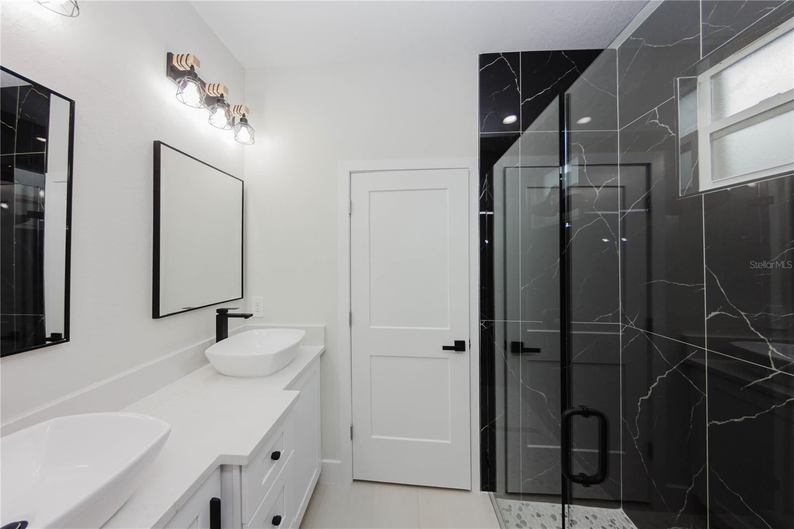 ROYAL TRAILS - Residential