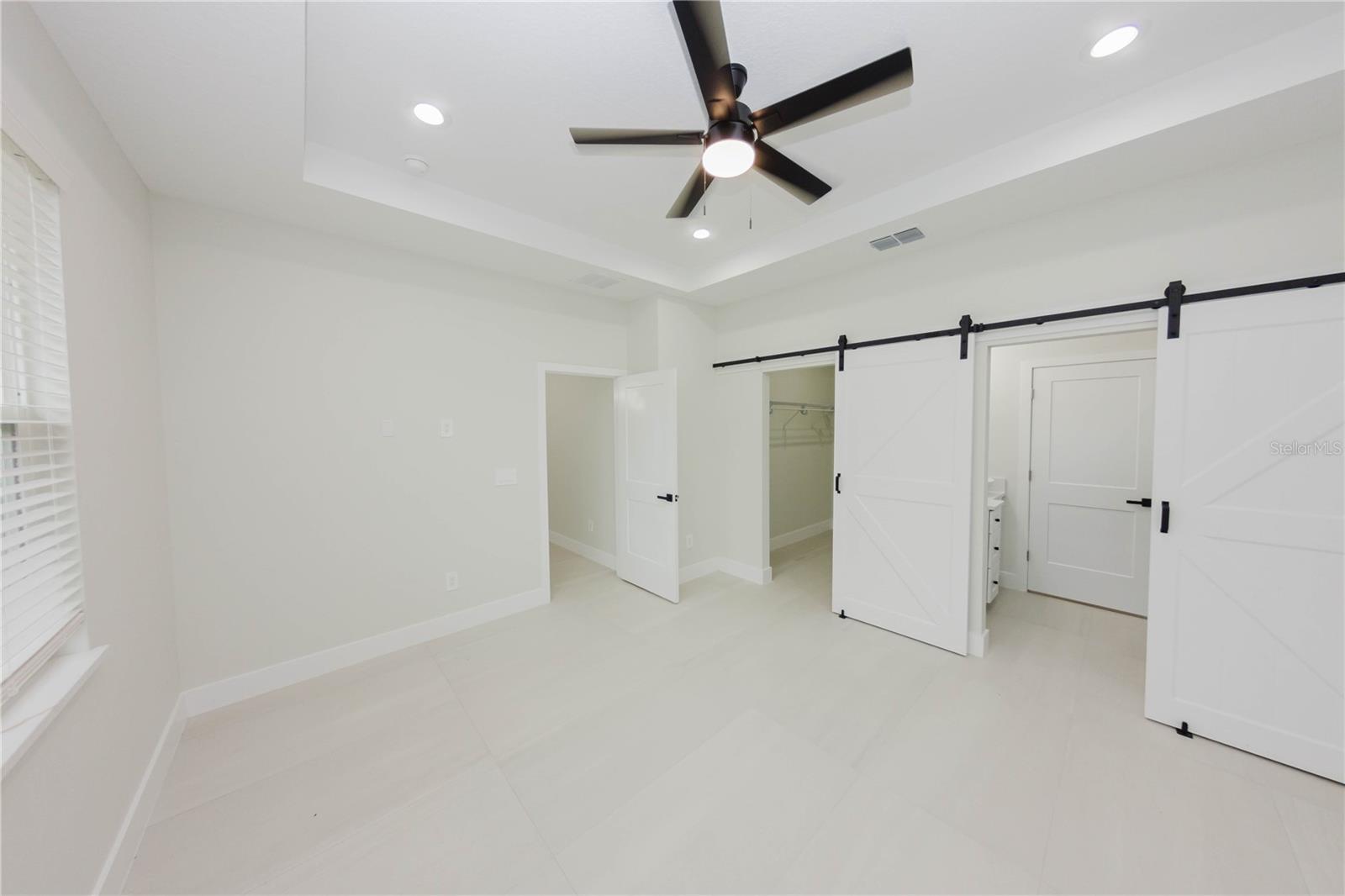 ROYAL TRAILS - Residential