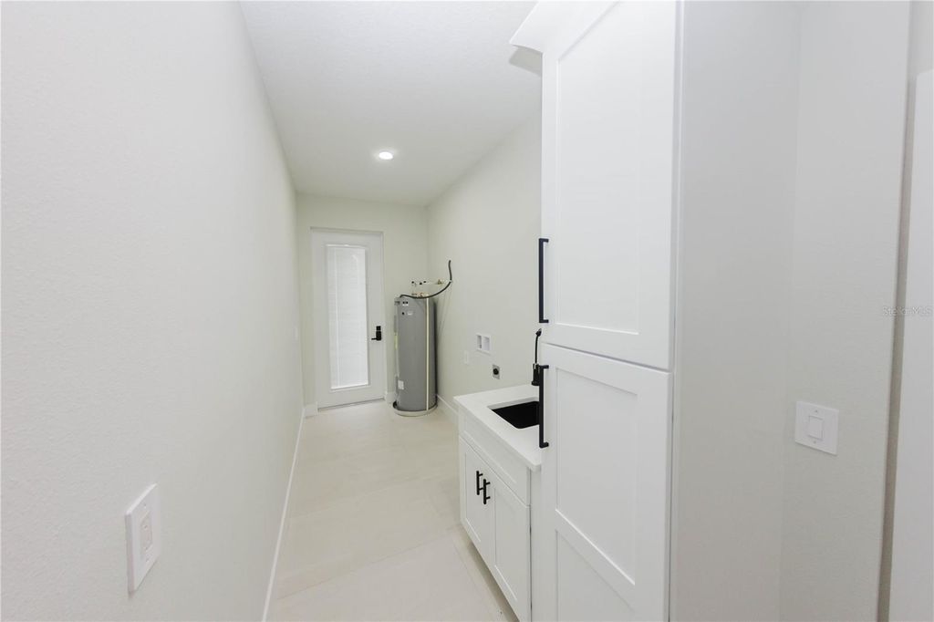 Photo of 30642 Saffron Avenue, Eustis, FL 32736 (MLS # O6353311)