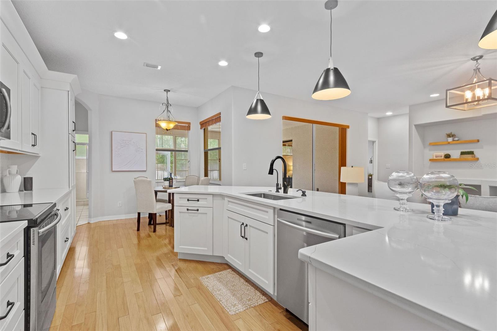 BOCA CIEGA SHORES CONDO - Residential