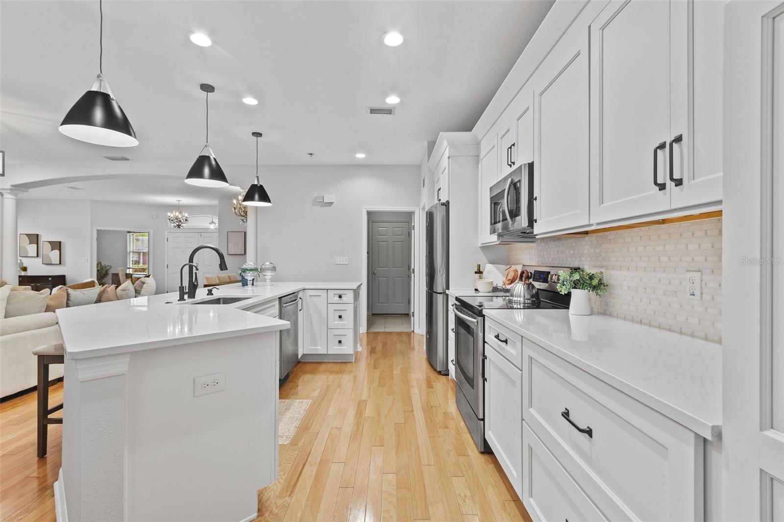 BOCA CIEGA SHORES CONDO - Residential