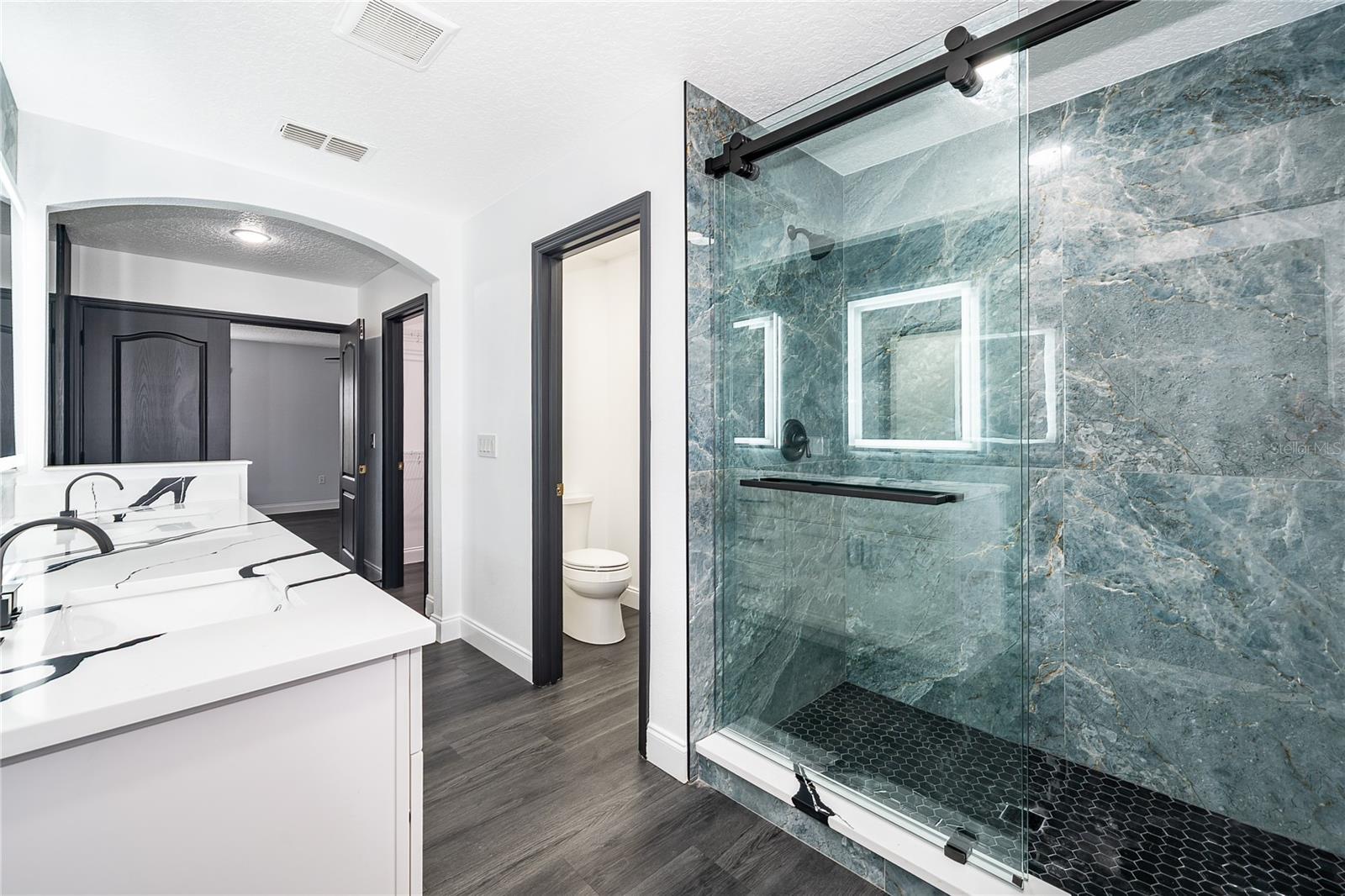 RIVIERA BELLA UN 3 - Residential