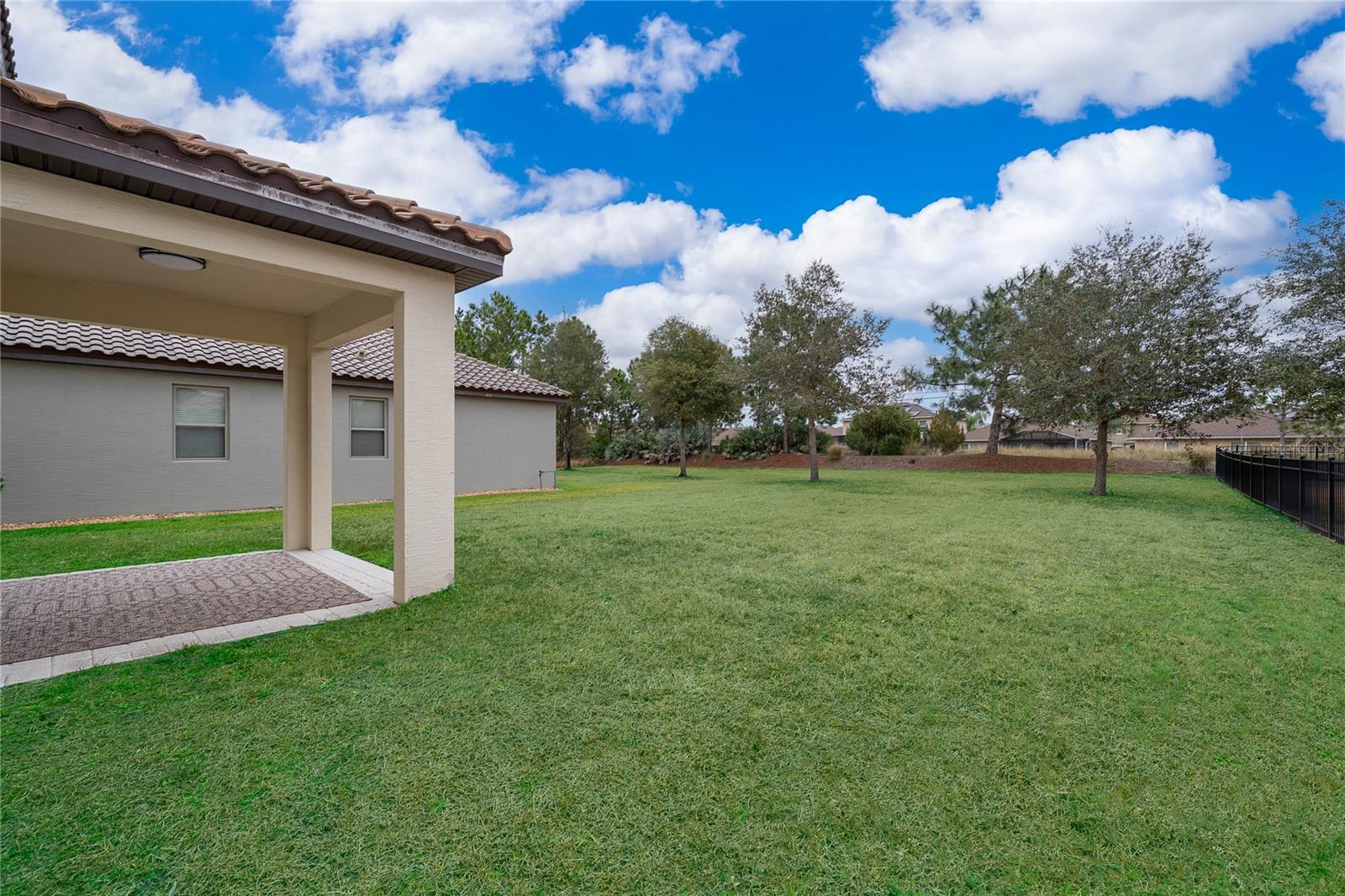 RIVIERA BELLA UN 3 - Residential