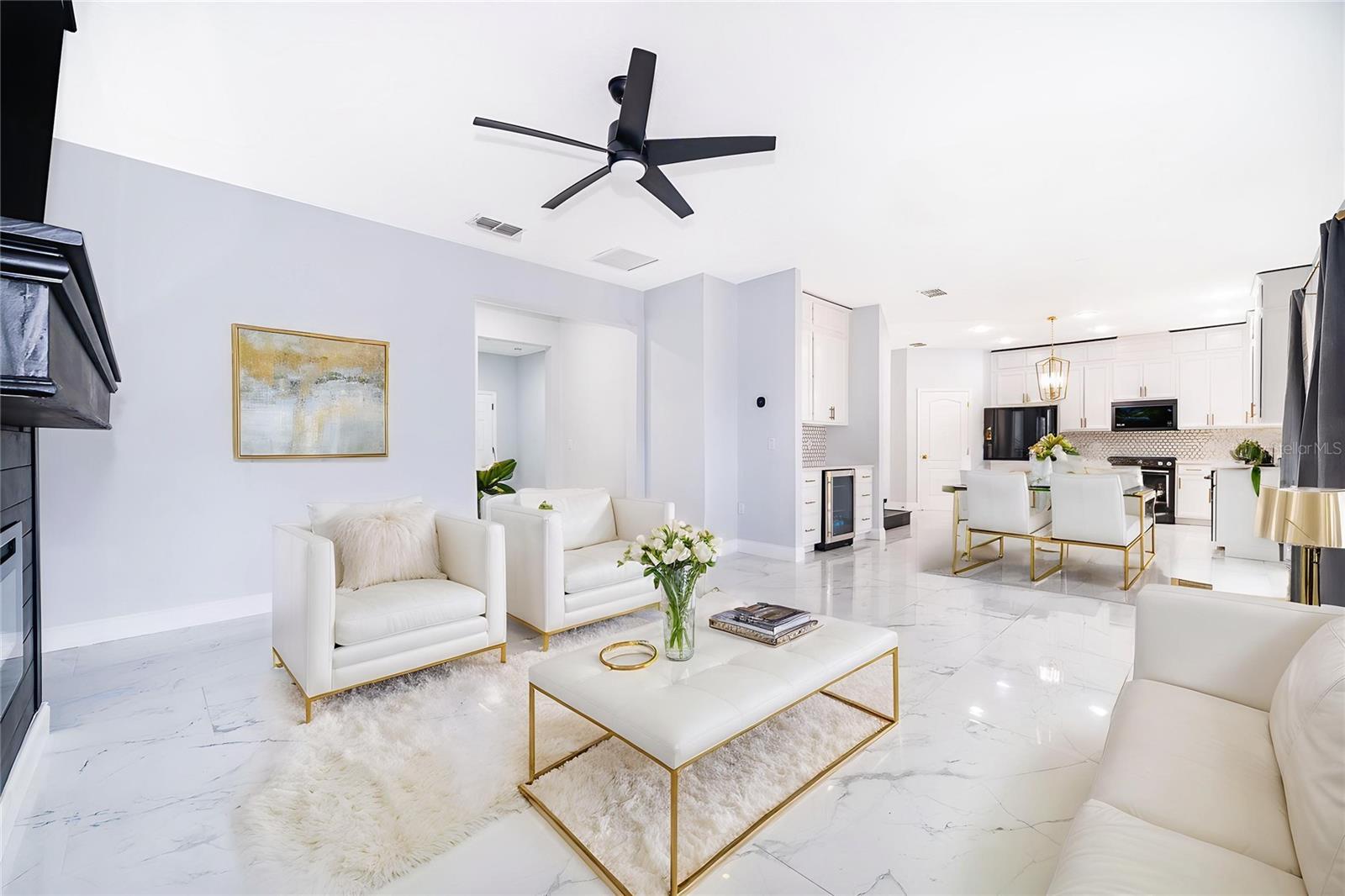 RIVIERA BELLA UN 3 - Residential