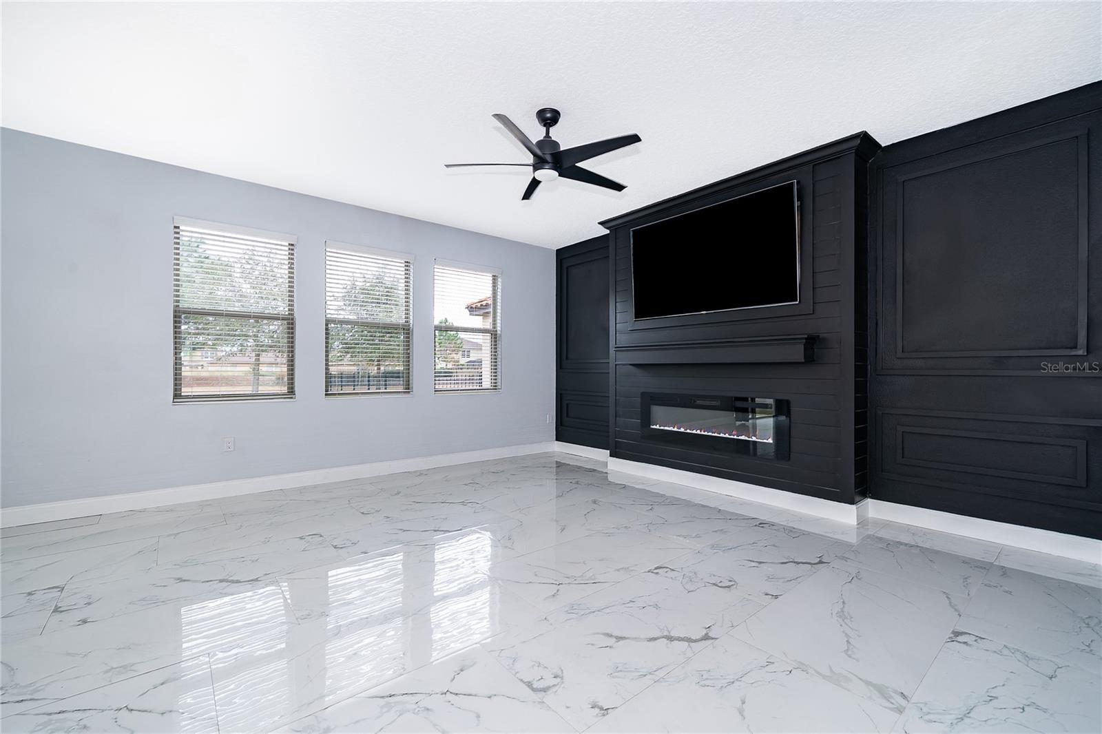 RIVIERA BELLA UN 3 - Residential