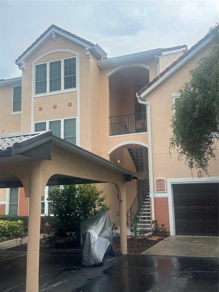 Available now and ready for a new tenant, this spacious 1-bedroom, 1-bathroom condo is conveniently located in the gated community of Bella Villino in the heart of Palmer Ranch, one of Sarasota’s most desirable areas. The unit features brand new interior paint, new blinds, an in-unit washer and dryer, and positioned against a lake, offering calm tranquility. A dedicated carport is located directly outside of the unit for added convenience. Bella Villino offers resort-style amenities including a heated pool and spa, fitness center, tennis courts, an indoor racquetball and basketball court, a clubhouse with a business center, and even a car wash station. This prime location places you just minutes from the world-renowned Siesta Key Beach, the Legacy Trail for biking and walking, Sarasota Memorial Hospital, downtown Sarasota, Sarasota-Bradenton International Airport, and an abundance of shopping and dining options including Publix, Target, and several popular restaurants. Close by, find Wellen Park, University Town Center and Waterside for additional endless entertainment. Whether you’re relocating, downsizing, or simply seeking a relaxed coastal lifestyle, this beautiful and well-positioned condo is a perfect place to call home.
This unit is vacant and easy to show. Water is included in the rent. Pets optional. Inquire today!