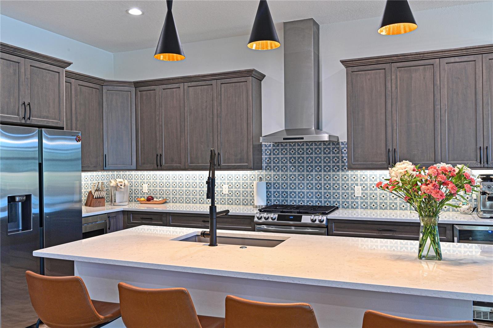 SANDHILL LAKE - Residential