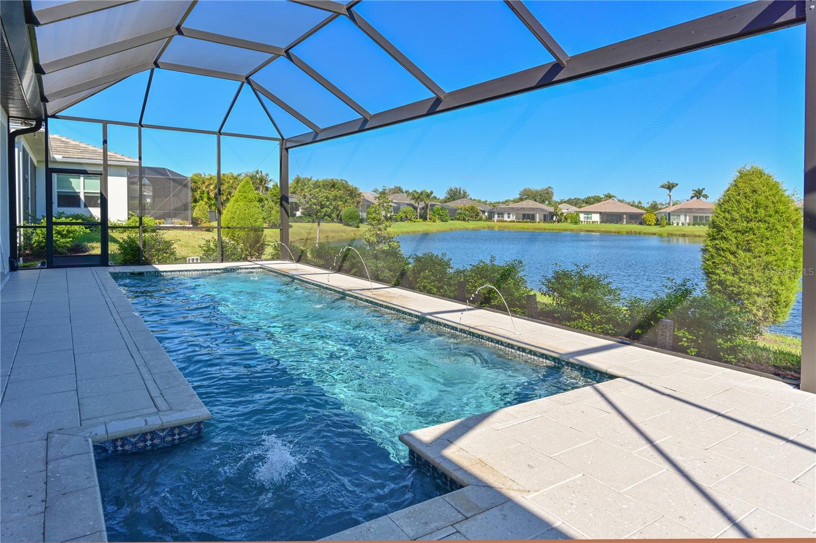 SANDHILL LAKE - Residential