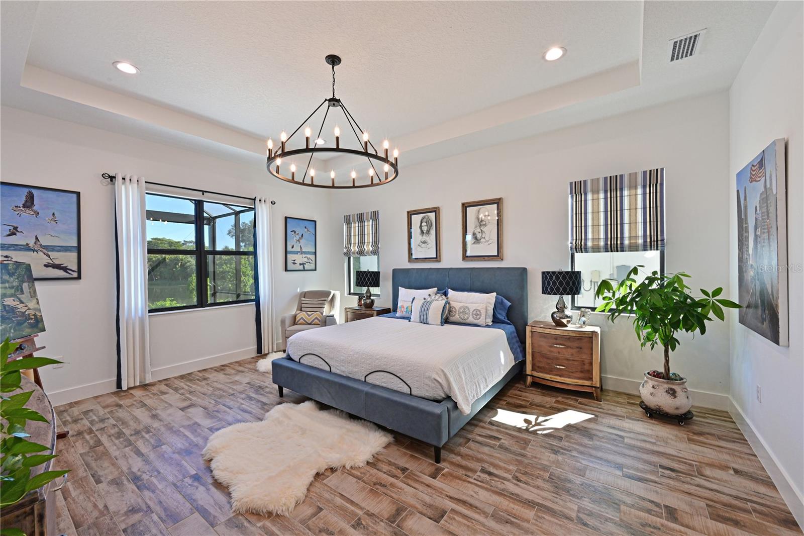 SANDHILL LAKE - Residential