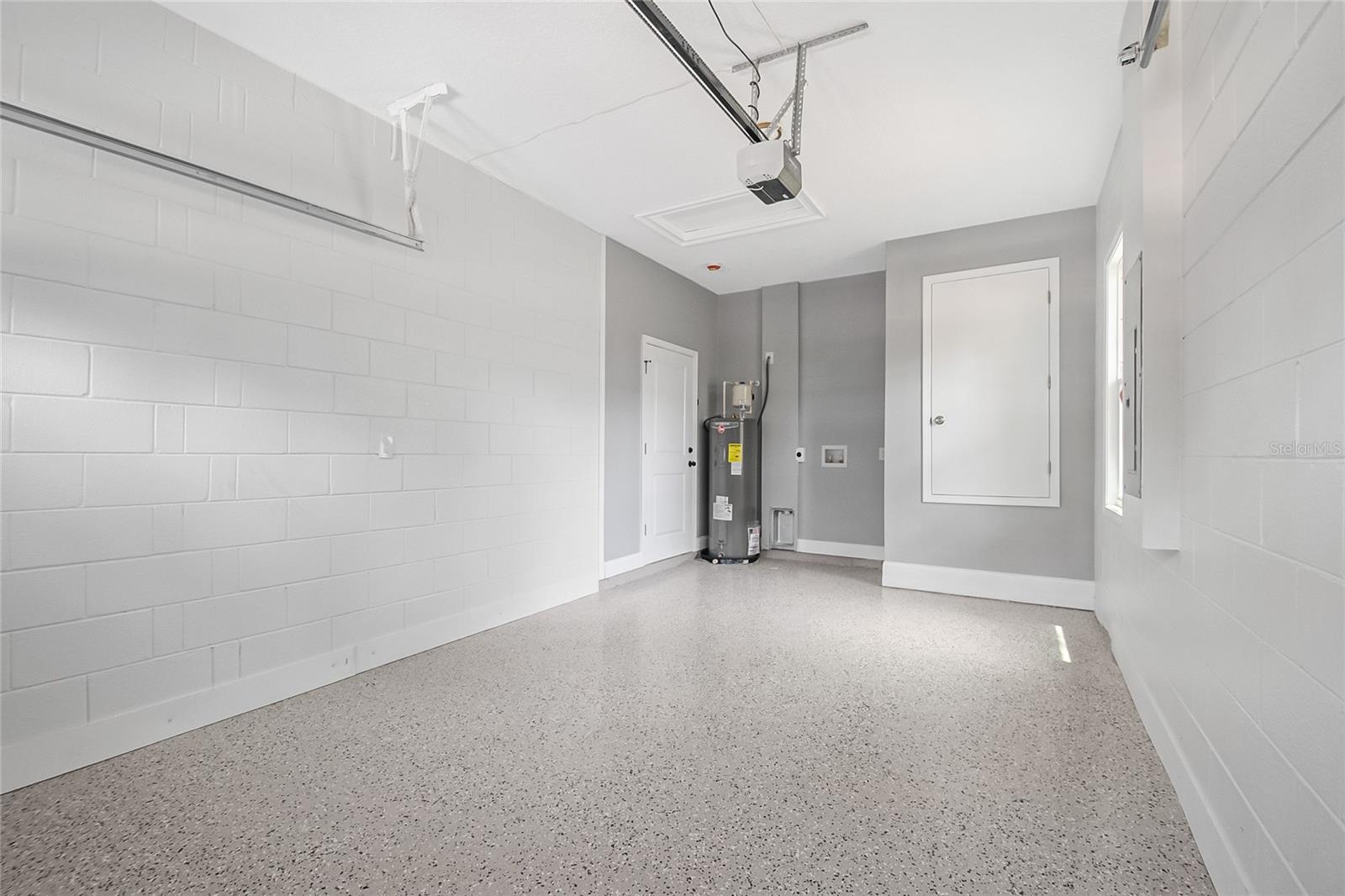 ROOSEVELT PARK - Residential