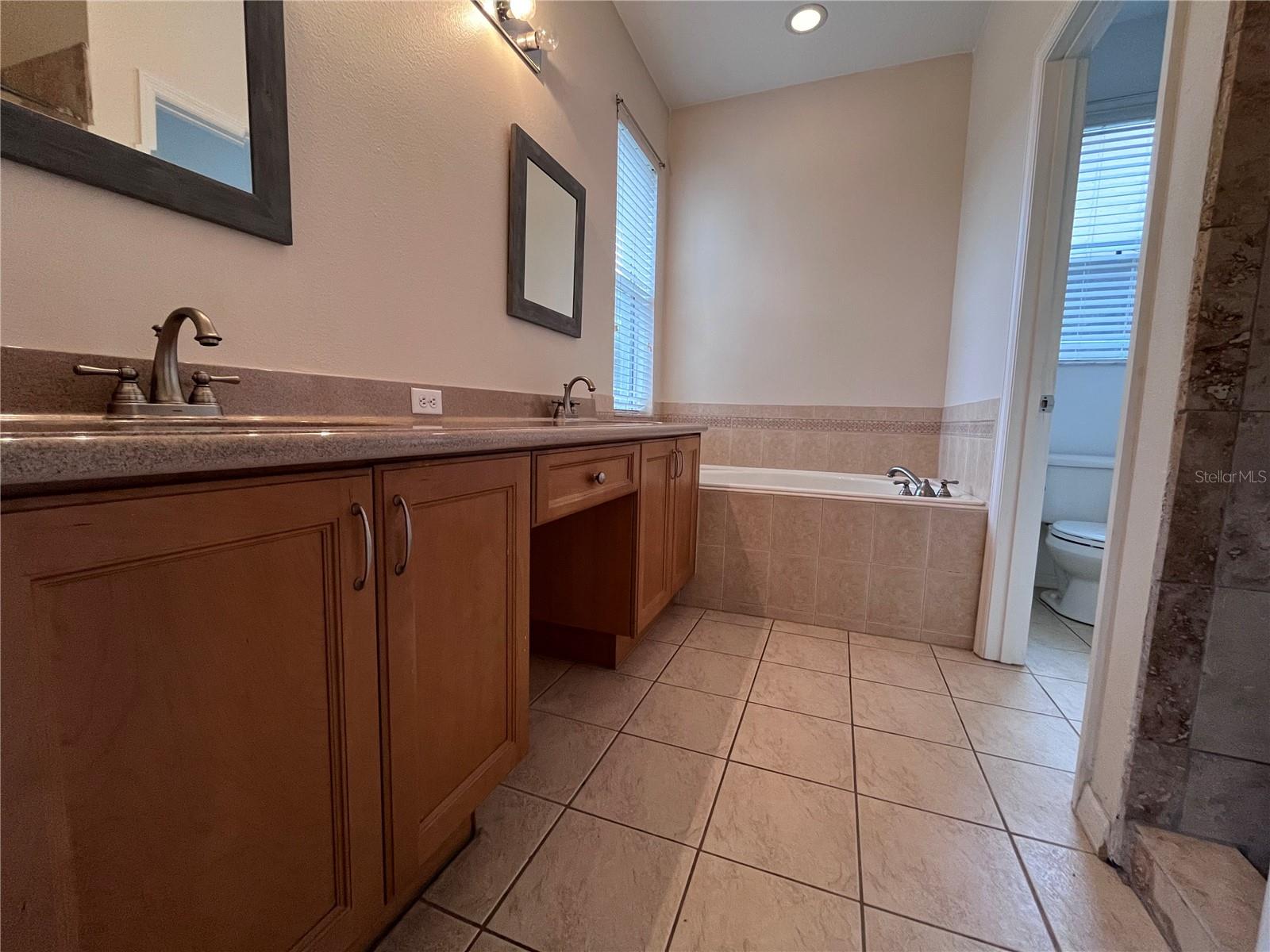 AVALON PARK SOUTH - Residential Lease