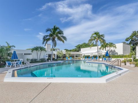 A home in LONGBOAT KEY