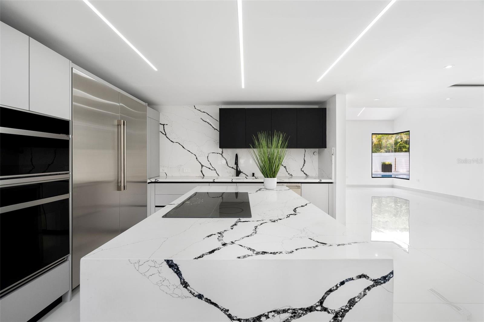 URB SABANERA - Residential