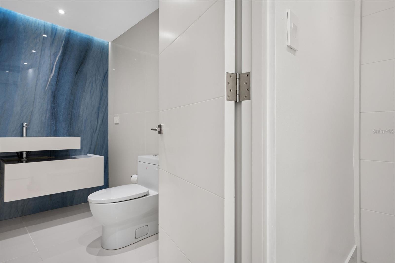 URB SABANERA - Residential