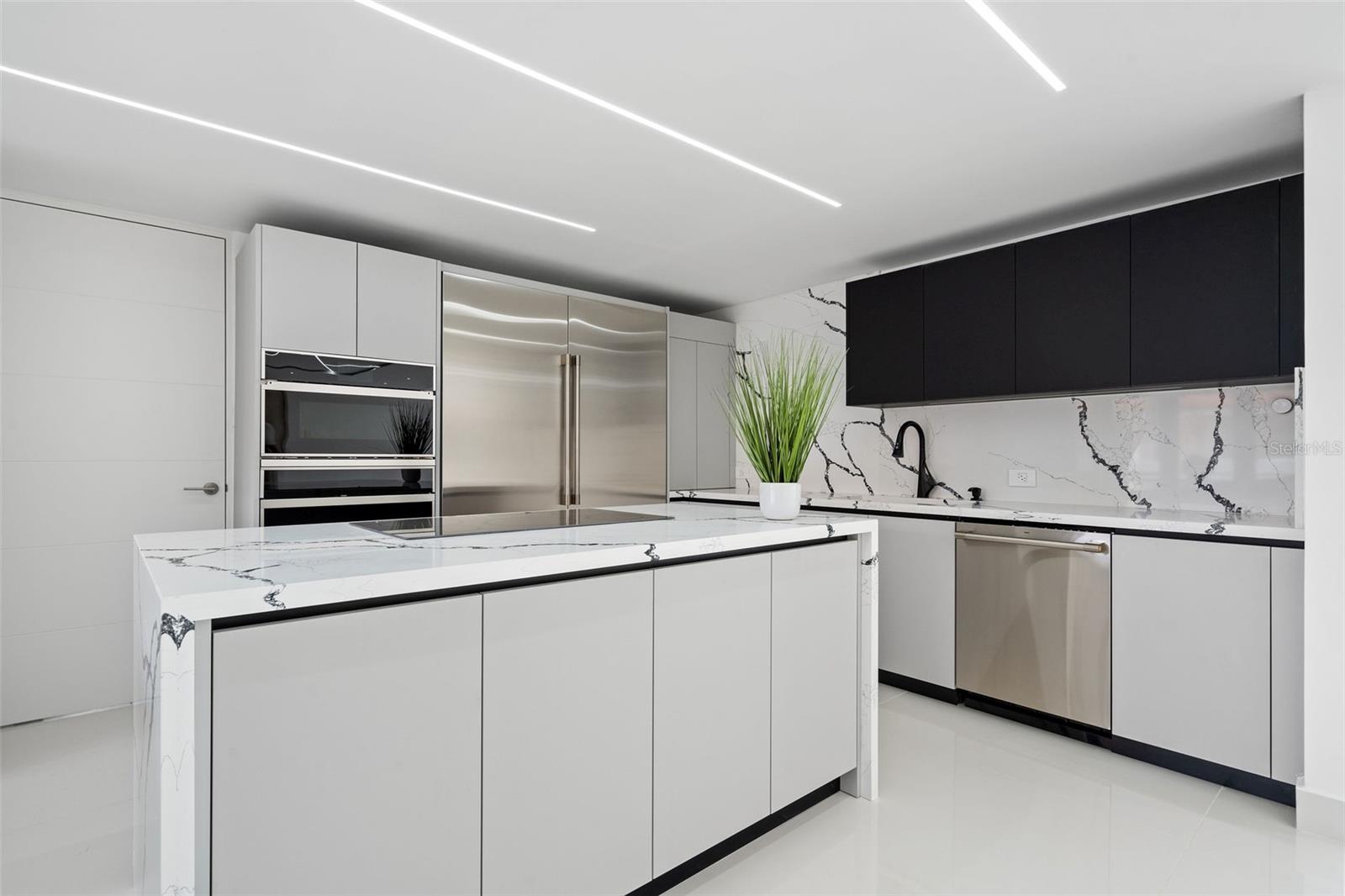 URB SABANERA - Residential