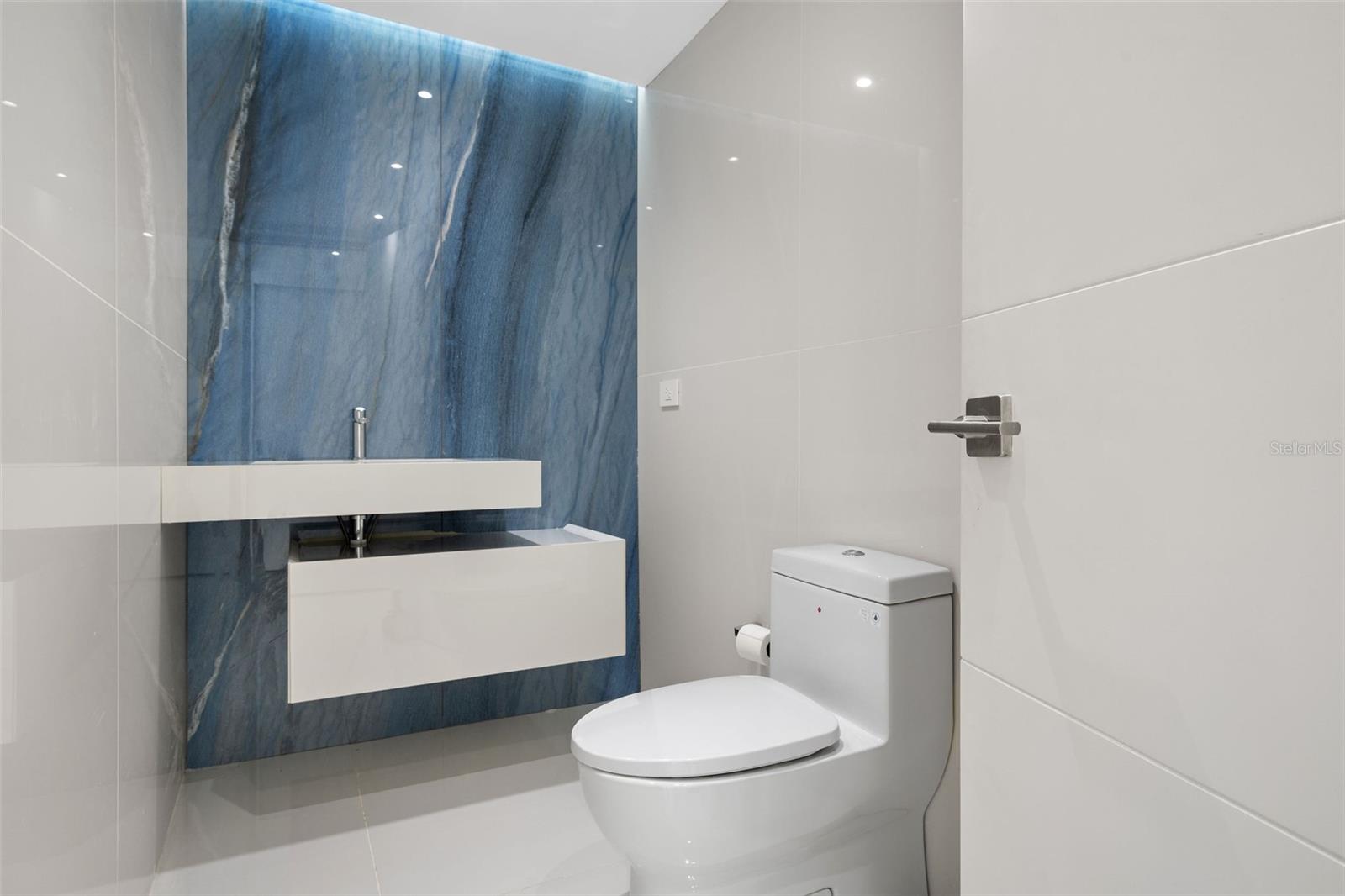 URB SABANERA - Residential