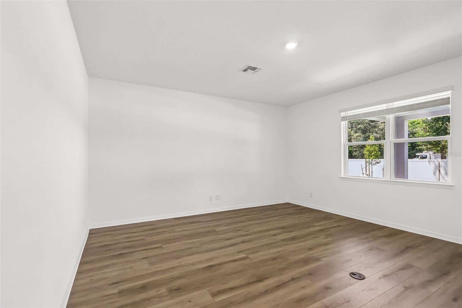 2692 CAVANAUGH DRIVE