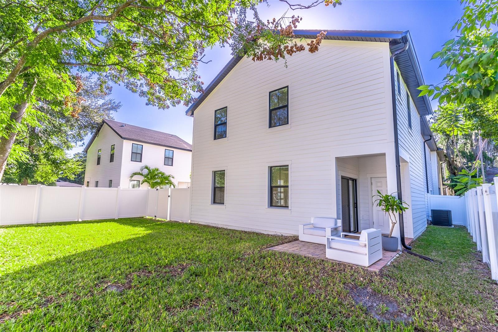 WEBER TOWNHOMES - Residential