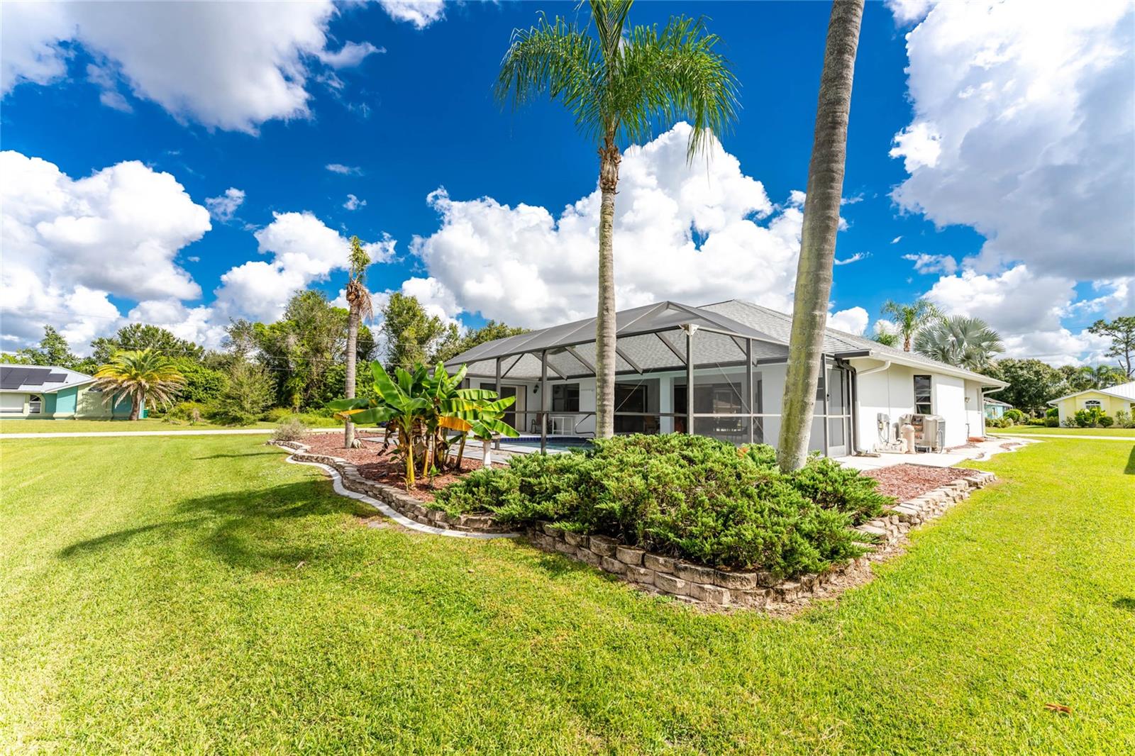 PUNTA GORDA ISLES SEC 20 - Residential