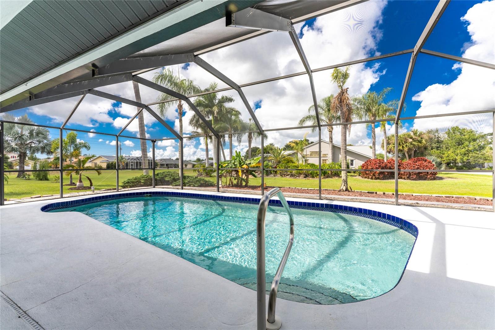 PUNTA GORDA ISLES SEC 20 - Residential