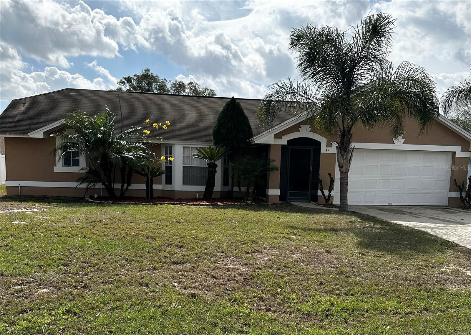 121 LOMA BONITA DRIVE