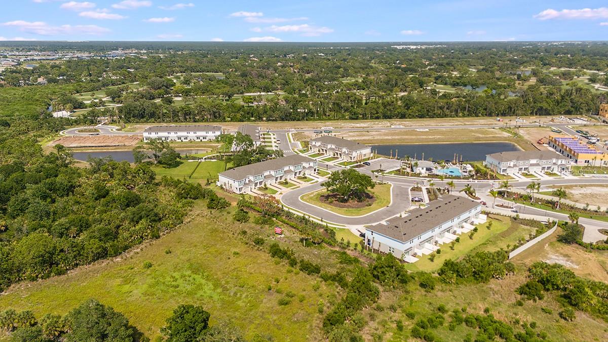 VINTERRA TOWNHOMES - Residential