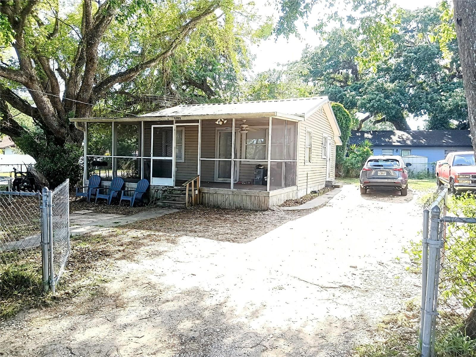 Listing image 4