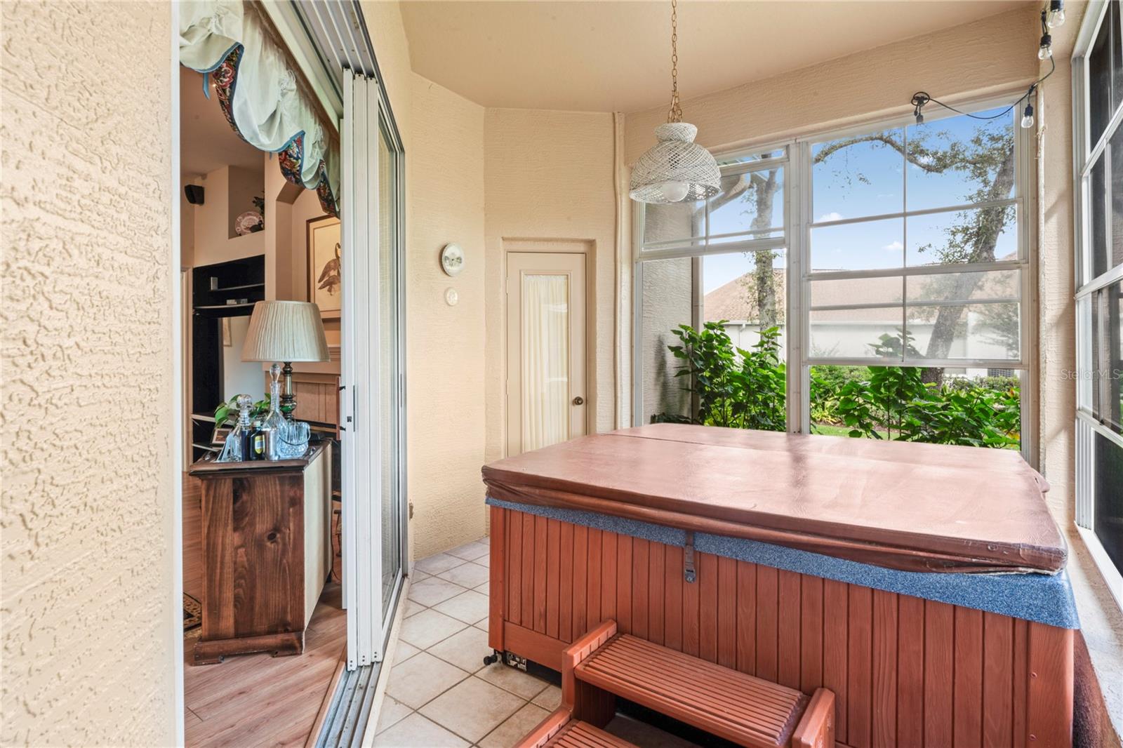 SILVERTHORN - Residential