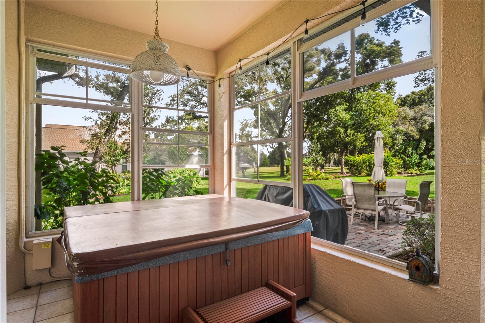 SILVERTHORN - Residential